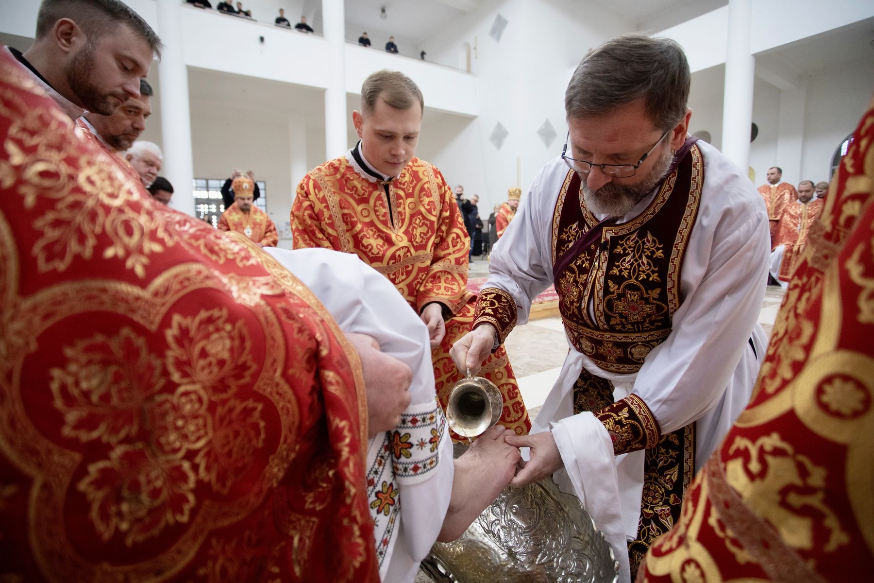 «Найперше завдання священника — бачити Христа на колінах перед своїм народом», — Блаженніший Святослав у Великий четвер